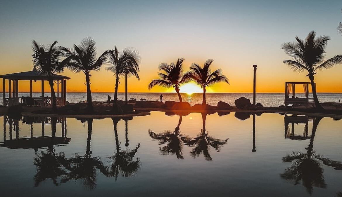 Tracadero Beach Resort Dominicus - Perez Real Esta Estate vista al mar Caribe