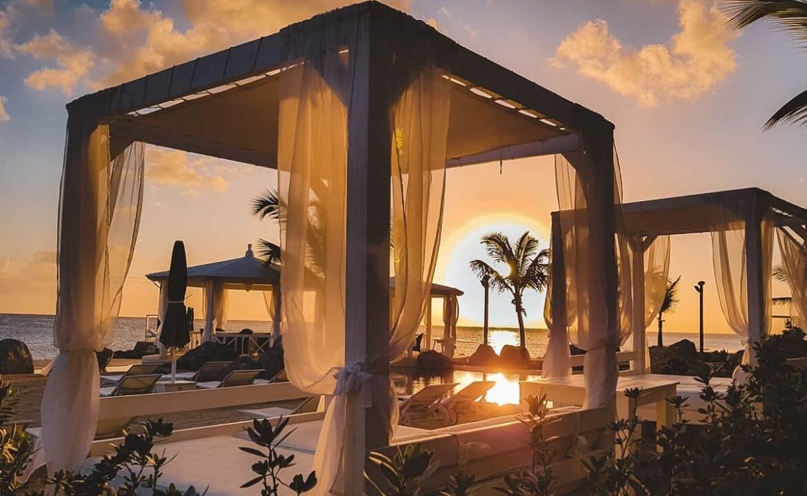 Tracadero-Beach-Resort-Dominicus-10-1170x738