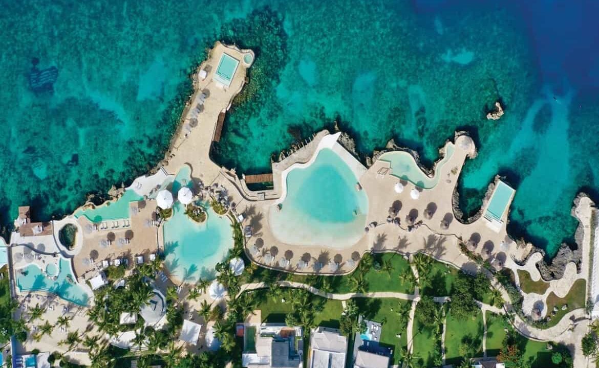 Tracadero-Beach-Resort-Dominicus-3-1170x738