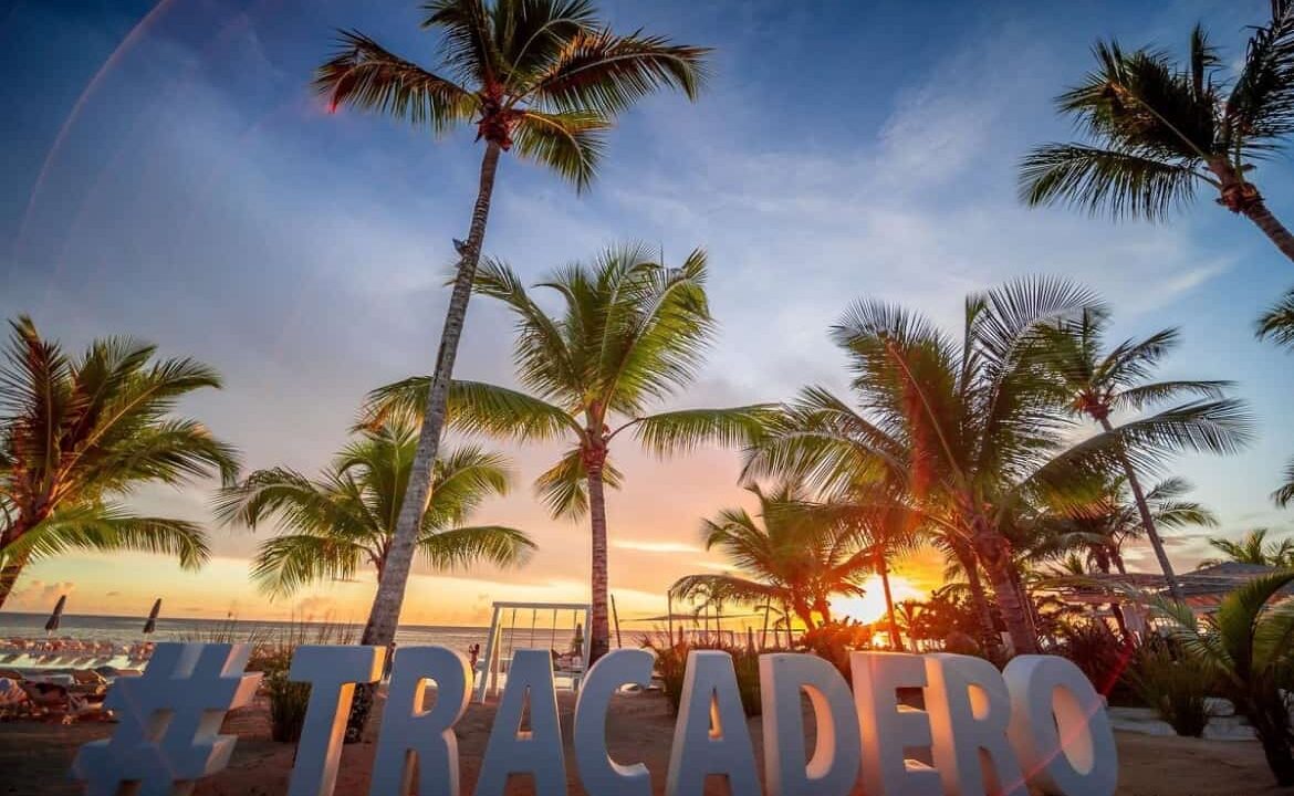 Tracadero-Beach-Resort-Dominicus-9-1170x738
